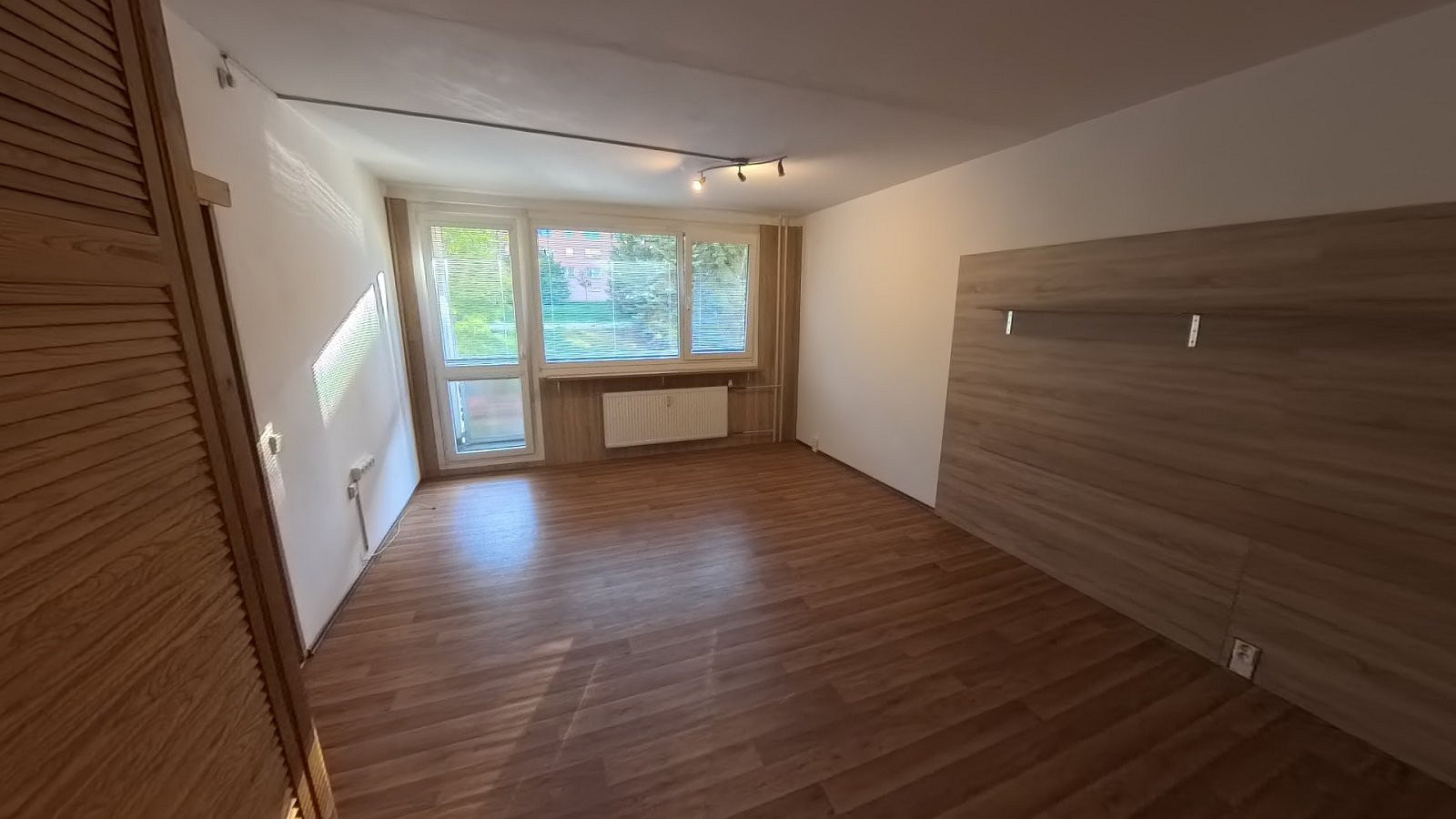 Pronájem bytu 3+1 74 m² – fotografie 4