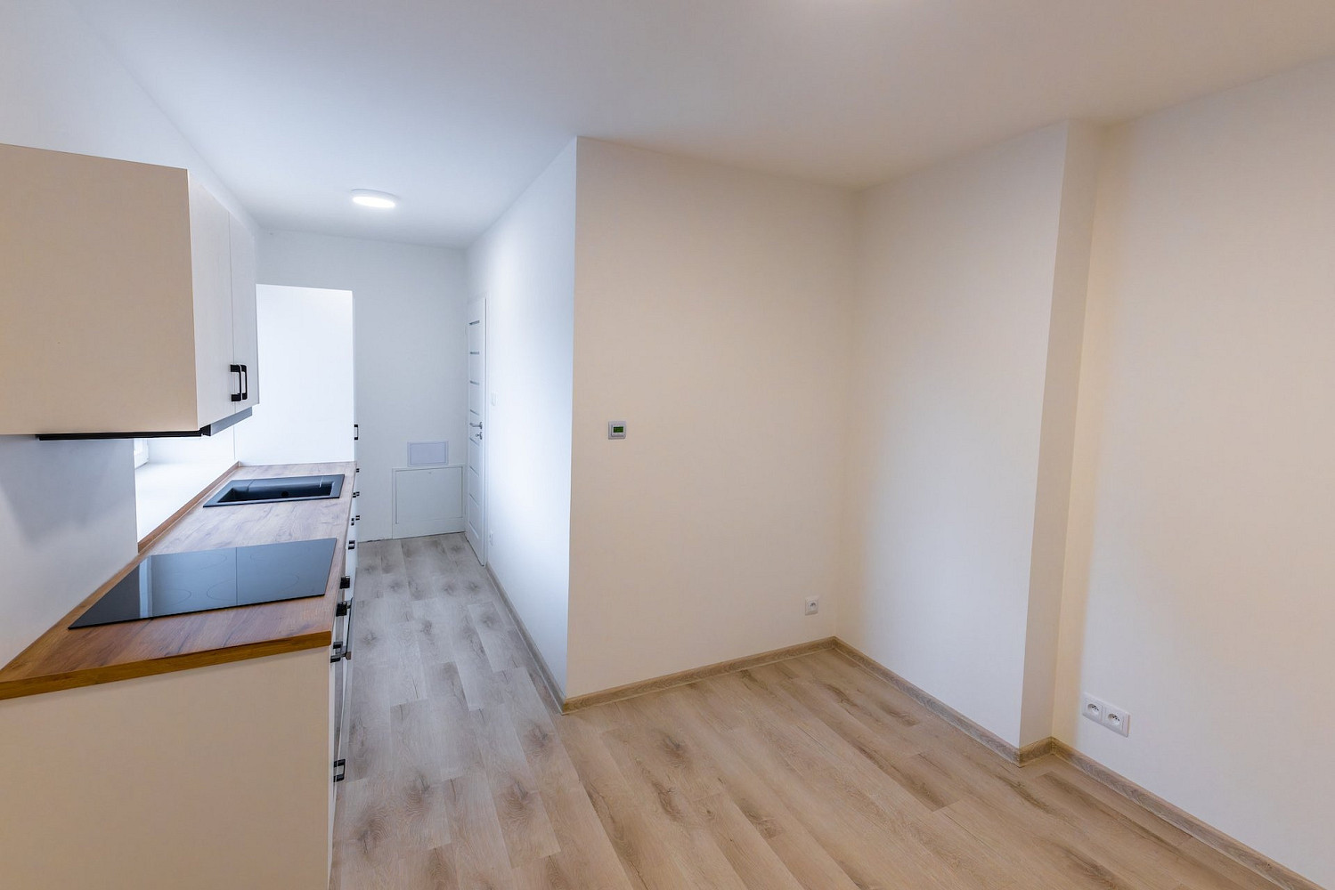 Prodej bytu 2+kk 28 m² – fotografie 3