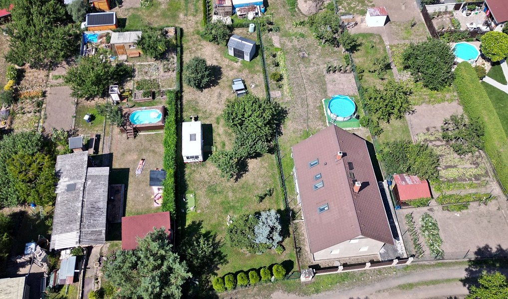 Prodej chaty/chalupy 20 m² s pozemkem 683 m², Louny – náhled fotky 33