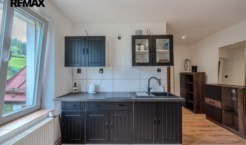 Prodej domu 260 m² s pozemkem 740 m², Tanvald – náhled fotky 21