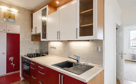 Pronájem bytu 3+1 72 m², Přesličková, Praha 10 - Záběhlice