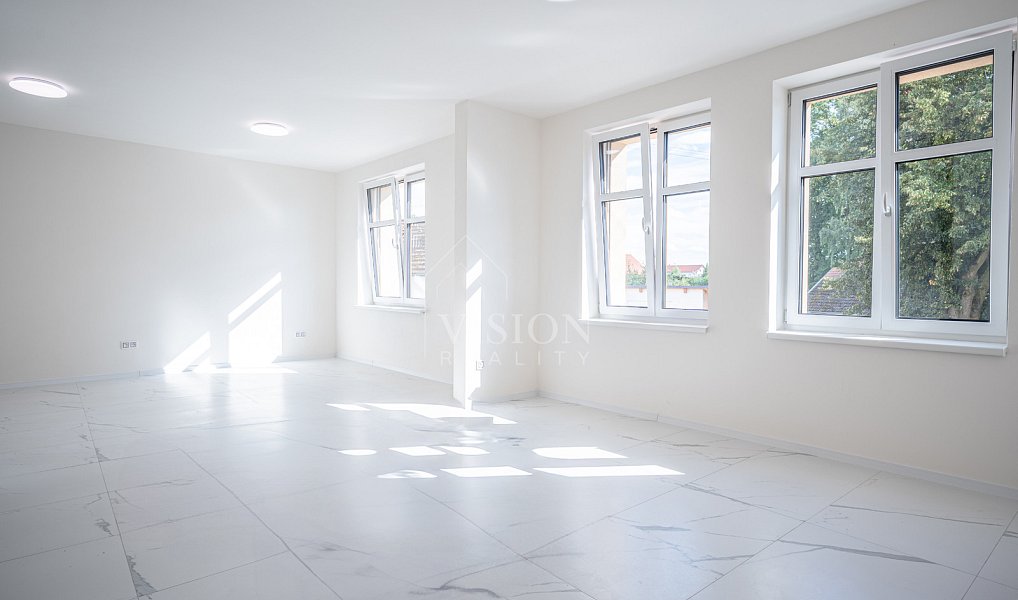Prodej domu 230 m² s pozemkem 279 m², Slapy – náhled fotky 2