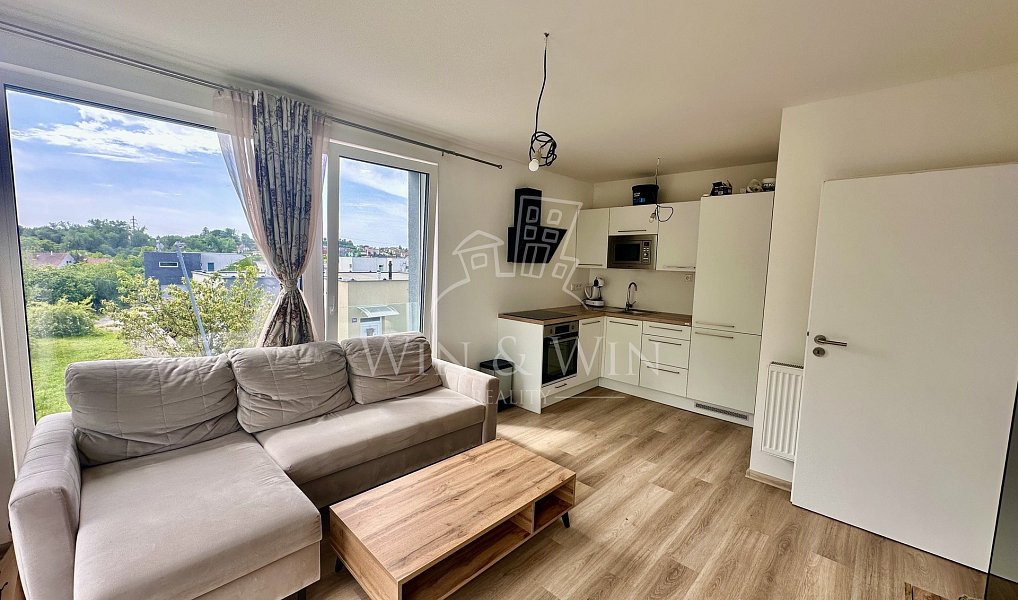Prodej domu 204 m² s pozemkem 339 m², Unhošť – náhled fotky 17