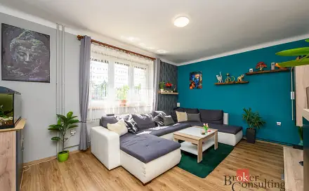 Prodej bytu 3+1 80 m², Smetanova, Přeštice, okres Plzeň-jih