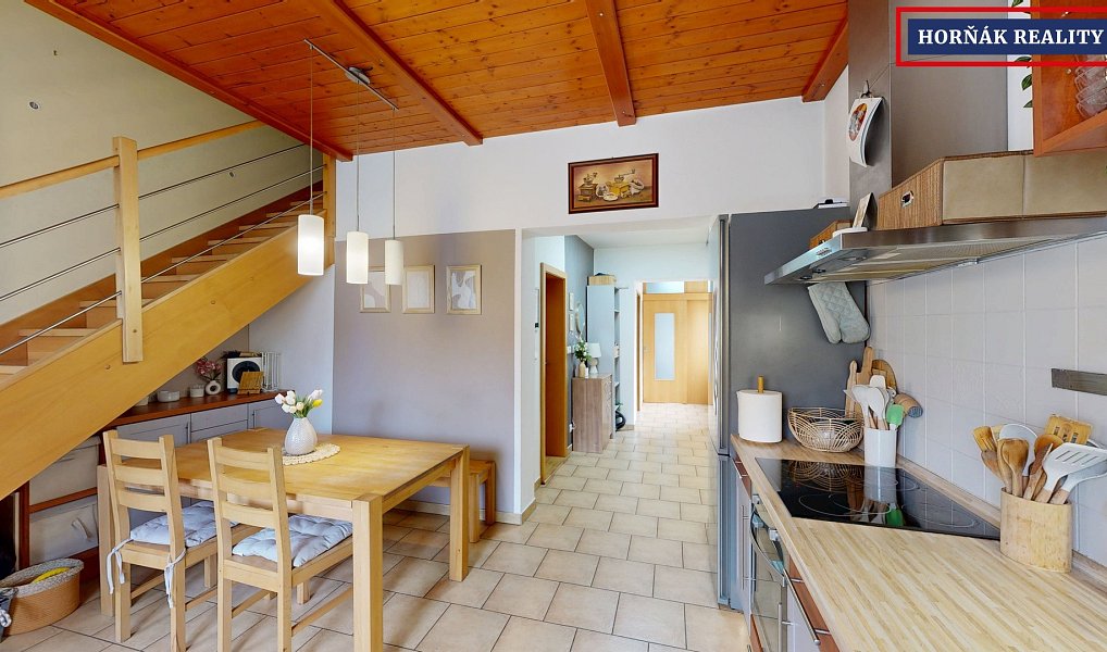 Prodej domu 121 m² s pozemkem 143 m², Bučovice – náhled fotky 8
