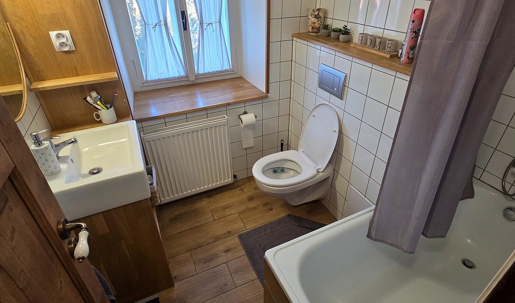 Prodej chalupy 141 m² s pozemkem 342 m², Liblín – náhled fotky 14