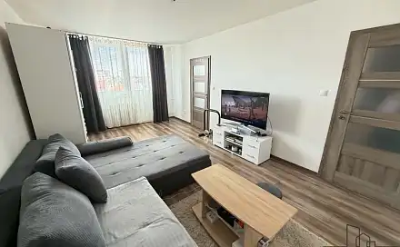 Pronájem bytu 3+1 72 m², Pražská, Znojmo