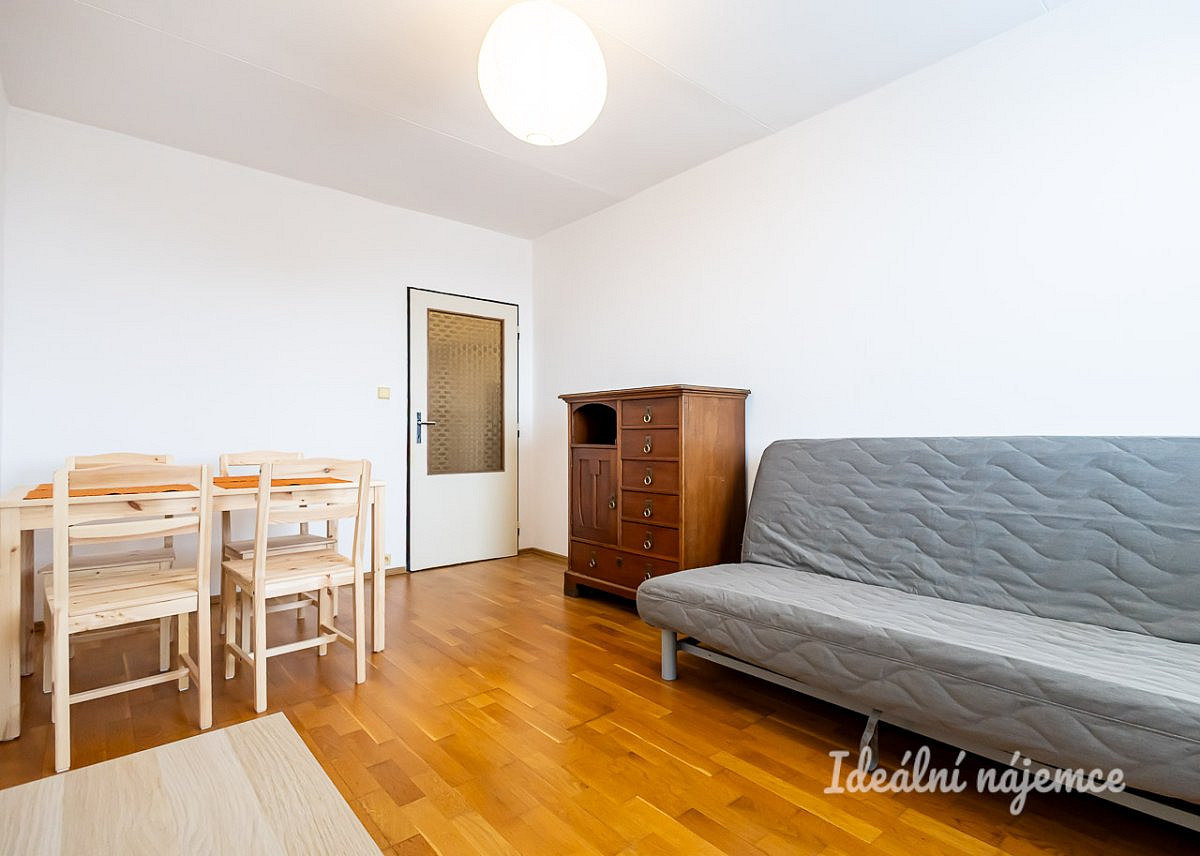 Pronájem bytu 2+kk 40 m²