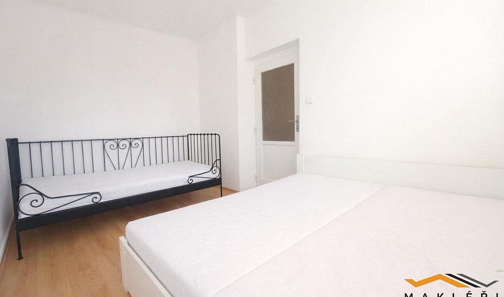 Pronájem bytu 3+1 76 m², Telč – náhled fotky 6