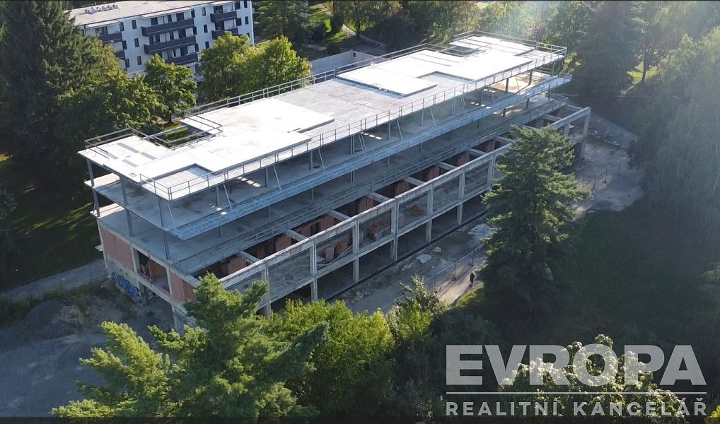 Prodej nájemního domu, činžáku 6 000 m², Ostrava – náhled fotky 2