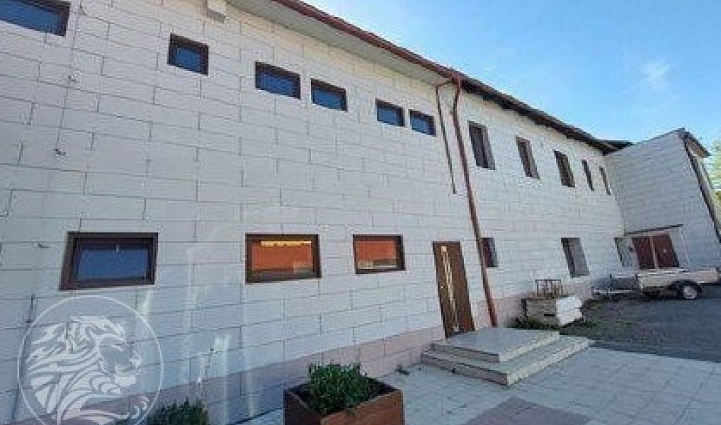 Prodej komerčního objektu (jiného typu) 1 036 m², Bylany – náhled fotky 3