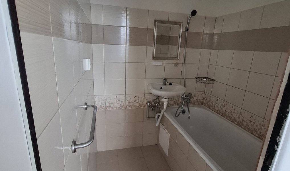 Pronájem bytu 2+1 61 m², Bílina – náhled fotky 5