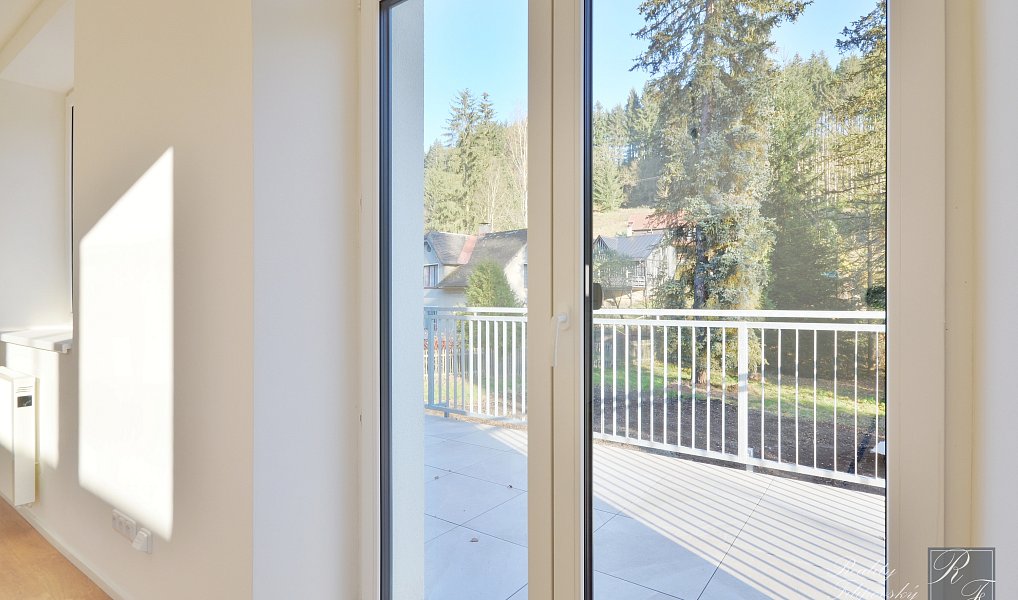 Prodej bytu 2+kk 40 m², Kraslice – náhled fotky 4