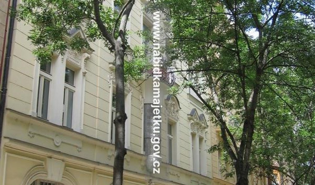 Prodej domu 1 440 m² s pozemkem 511 m², Praha – náhled fotky 5