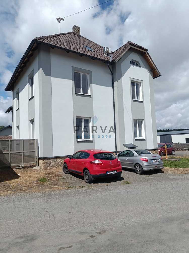 Pronájem bytu 4+1 115 m²