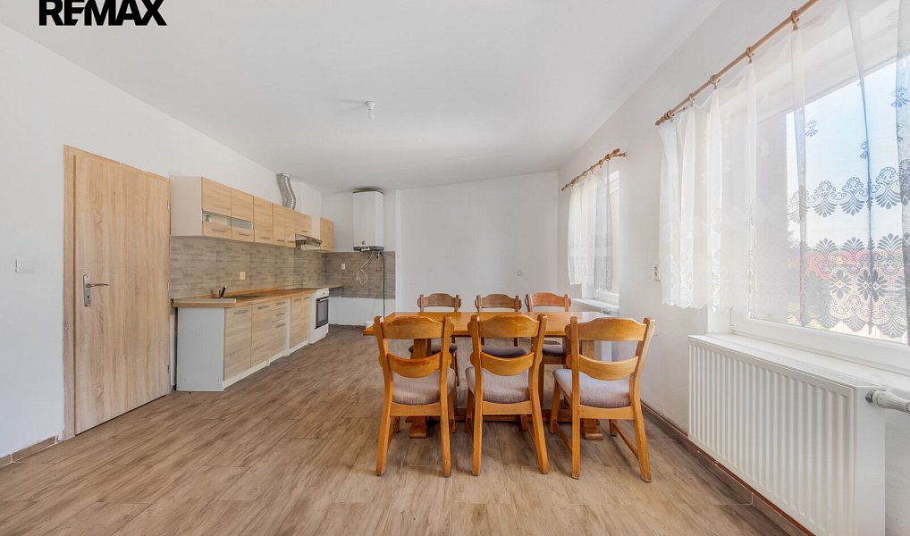 Prodej domu 200 m² s pozemkem 218 m², Mimoň – náhled fotky 12