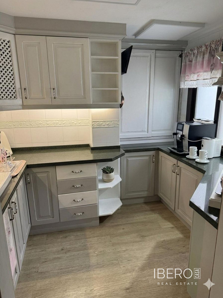 Prodej bytu 4+kk 70 m² — photo 3