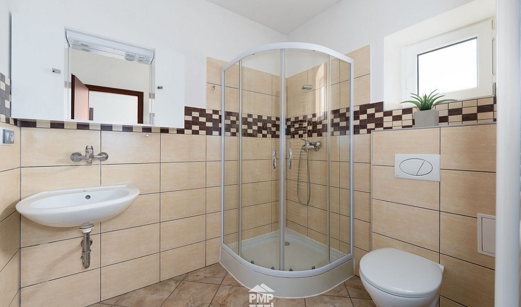 Prodej domu 238 m² s pozemkem 1 218 m², Malešovice – náhled fotky 34