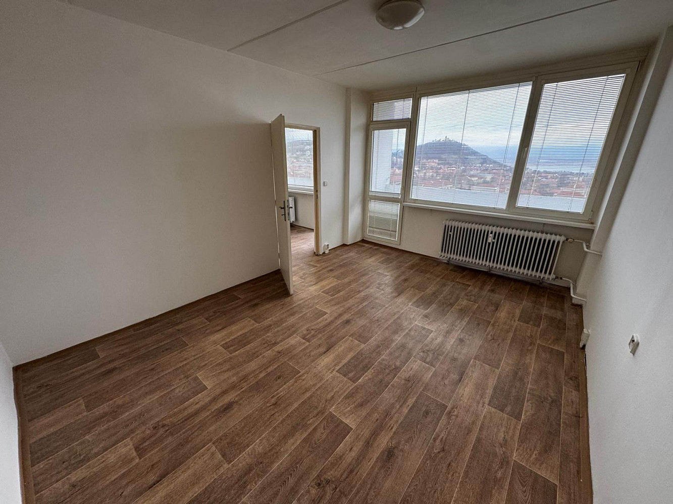 Pronájem bytu 3+1 64 m² – fotografie 3