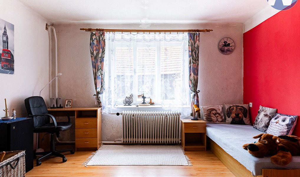 Prodej domu 172 m² s pozemkem 1 212 m², Slabčice – náhled fotky 9