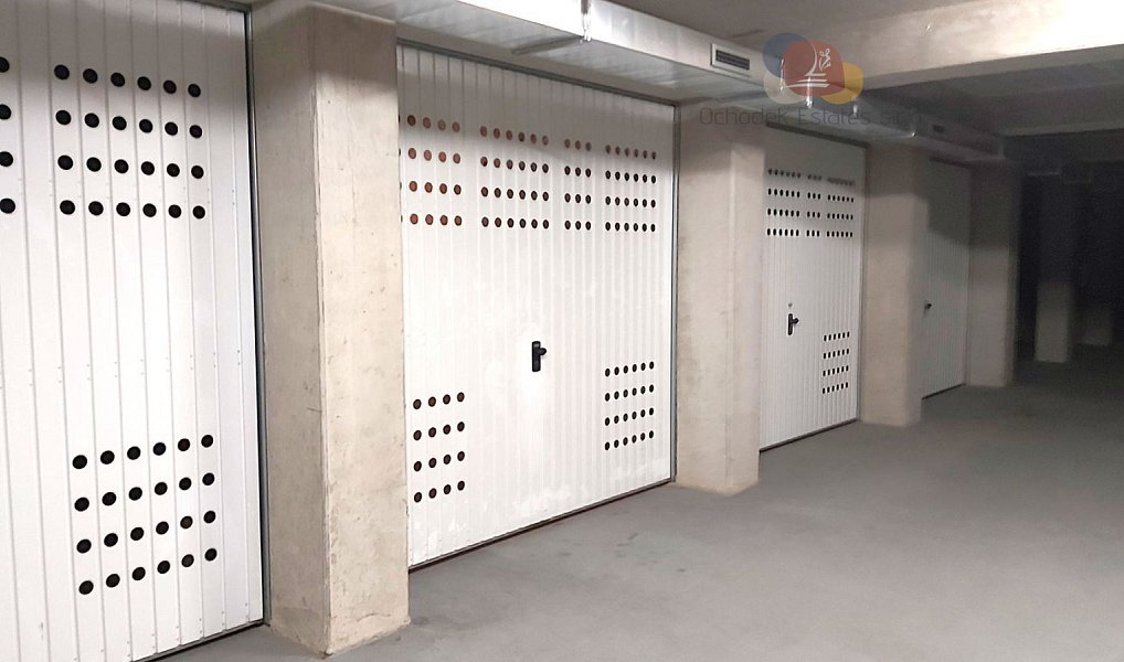 Prodej prostorné garáže 15m2 v Olomouci, Mošnerova, Olomouc – náhled fotky 2