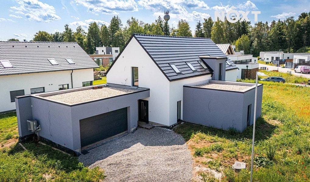 Prodej domu 260 m² s pozemkem 1 037 m², Hradec Králové – náhled fotky 9