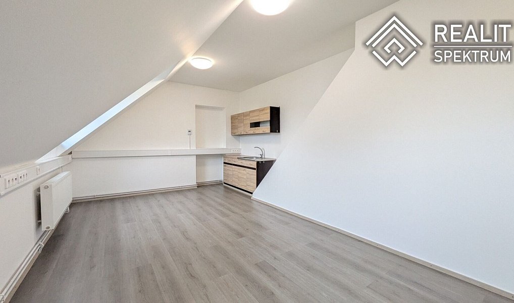 Pronájem kanceláře 36 m², Letohrad – náhled fotky 3