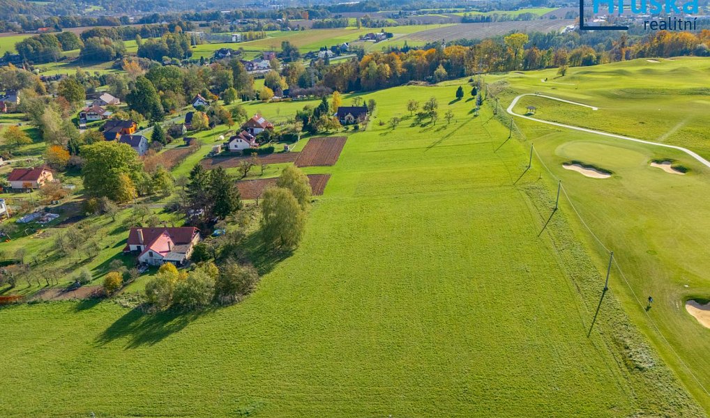 Prodej stavebního pozemku 2 010 m², Ropice – náhled fotky 4