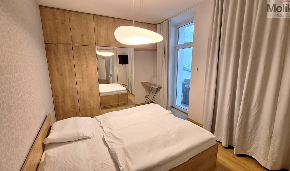 Prodej domu 425 m² s pozemkem 425 m², Teplice – náhled fotky 19