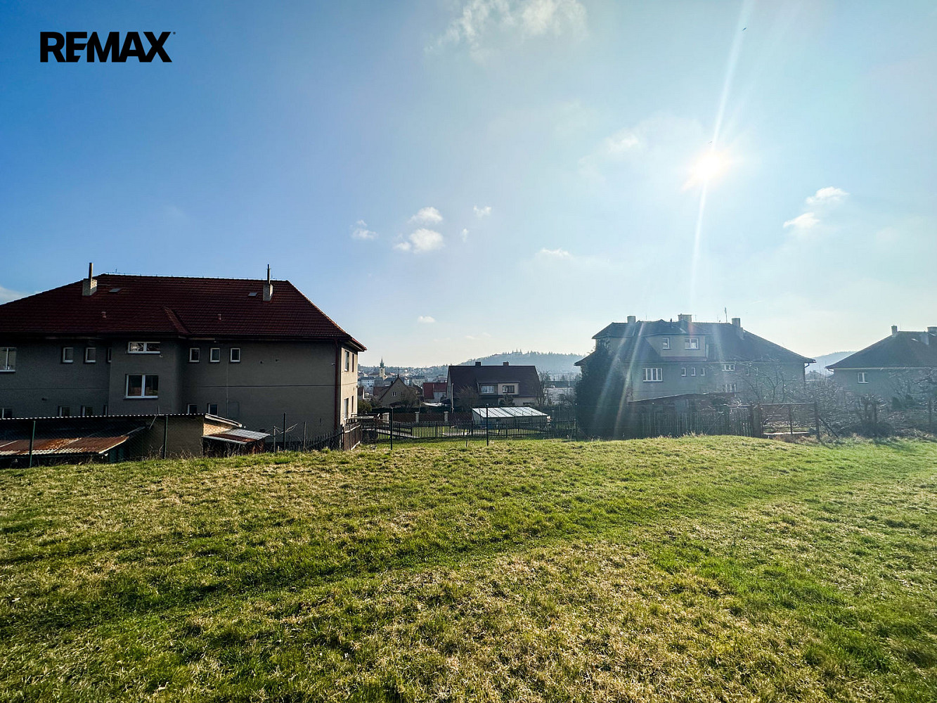Prodej stavebního pozemku 1 352 m² - Widok 6
