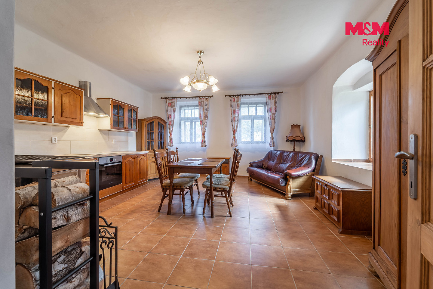 Prodej domu 138 m² s pozemkem 892 m² — photo 3