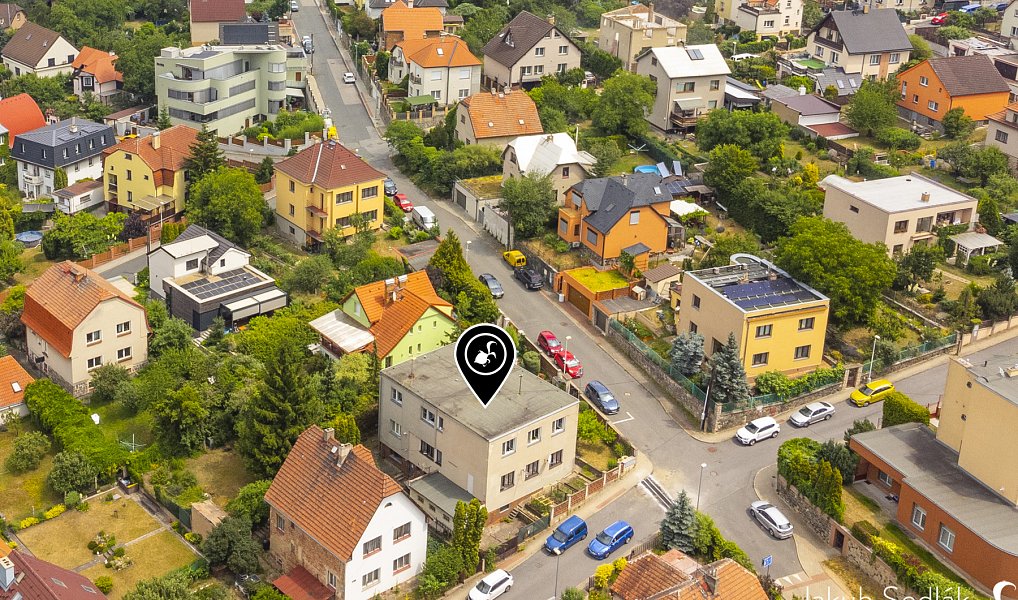 Prodej bytu 6+kk 129 m², Praha – fotka 1 z 27