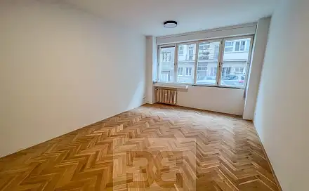 Pronájem bytu 1+kk 32 m²