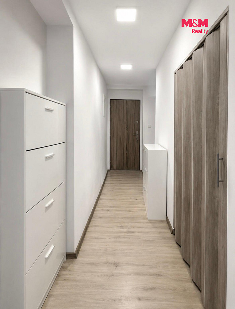 Pronájem bytu 3+1 70 m² – pohled 5