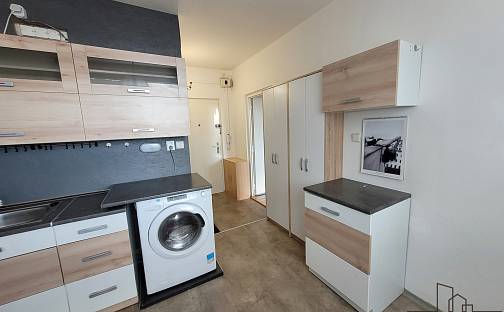 Pronájem bytu 1+1 33 m², Novosady, Holešov, okres Kroměříž
