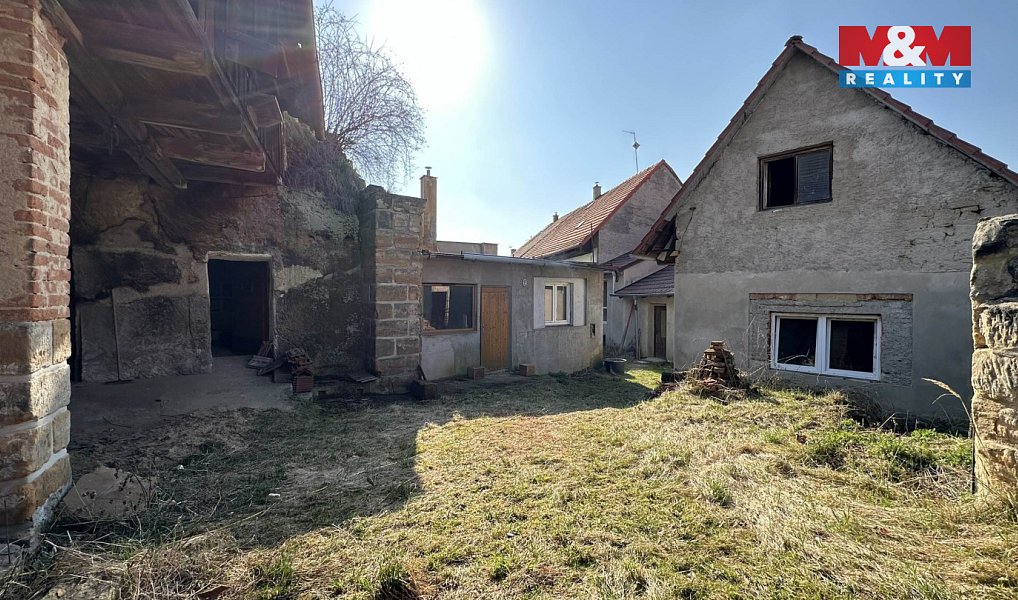 Prodej domu 100 m² s pozemkem 492 m², Mšeno – náhled fotky 4