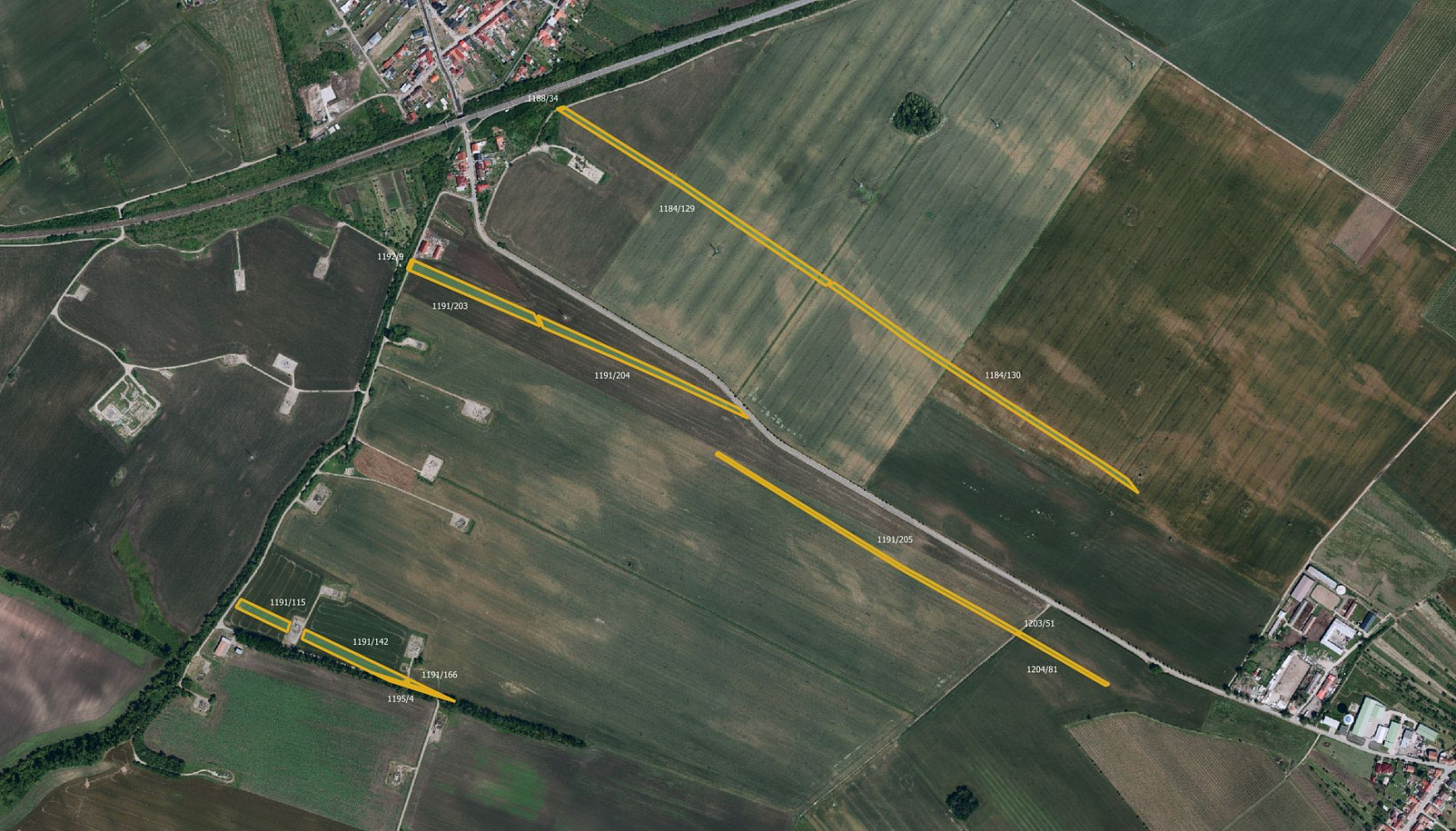 Prodej pole 47 432 m² rezervováno