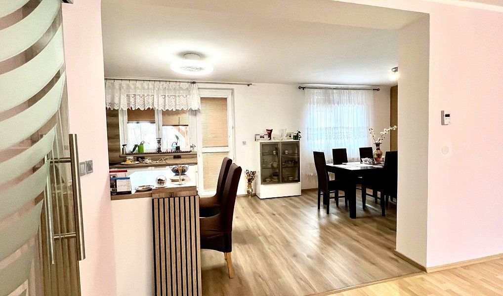 Prodej domu 110 m² s pozemkem 511 m², Ratíškovice – náhled fotky 9