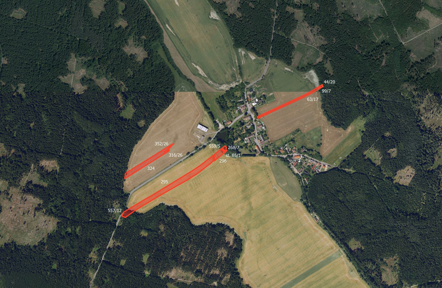 Prodej pole 13 878 m² — photo 2