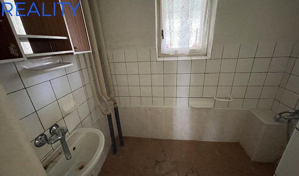 Prodej domu 161 m² s pozemkem 2 300 m², Velké Heraltice – náhled fotky 25