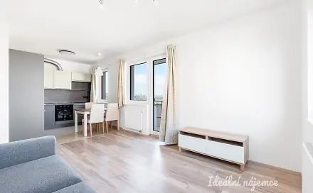 Pronájem bytu 3+kk 64 m²