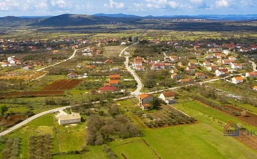 Prodej stavebního pozemku 3 596 m², Benkovac, Chorvatsko