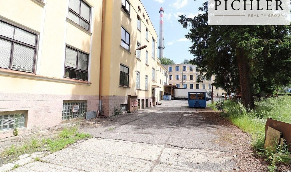 Prodej výrobních prostor 4 963 m², Aš – náhled fotky 9