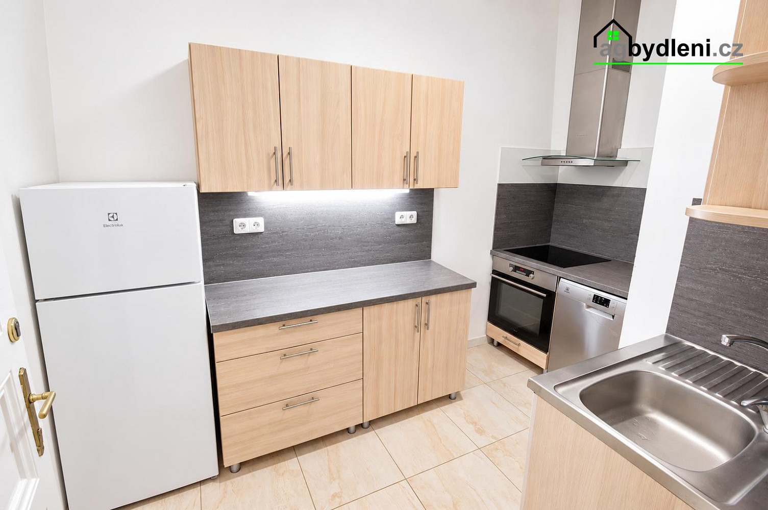 Pronájem bytu 2+1 53 m² – fotografie 5