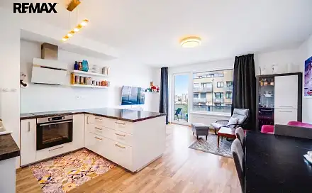 Prodej bytu 4+kk 93 m²