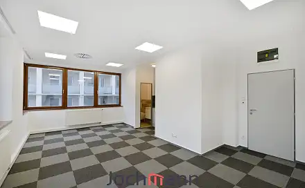 Pronájem kanceláře 32 m², Masarykova, Hluboká nad Vltavou, okres České Budějovice