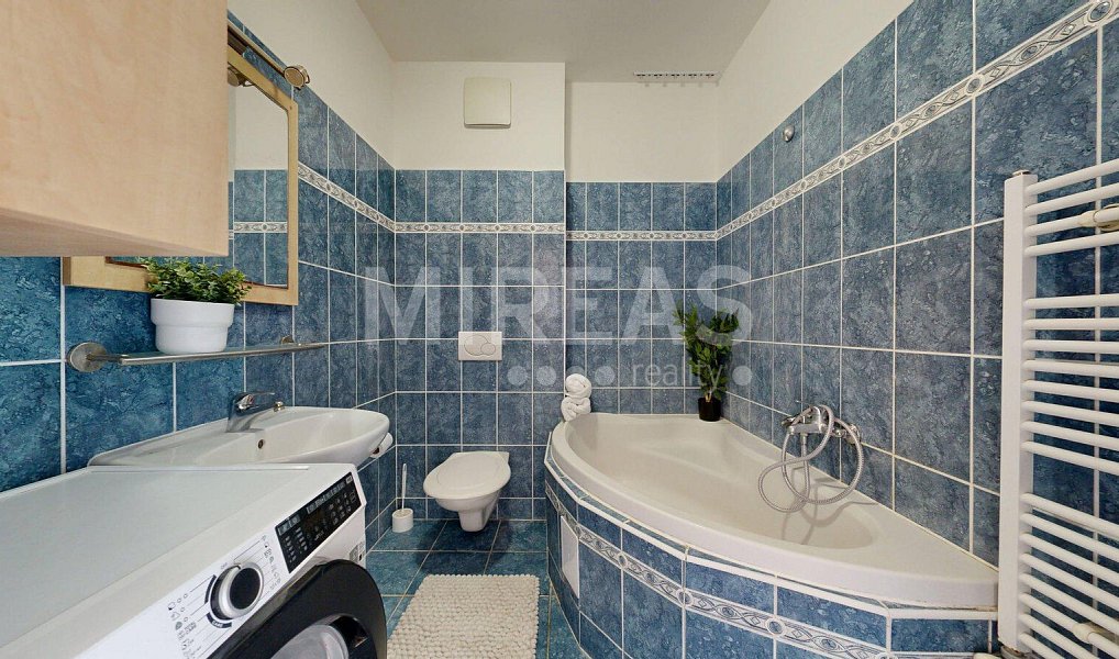 Prodej bytu 3+kk 67 m², Milovice – náhled fotky 15