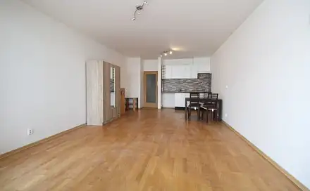 Pronájem bytu 1+kk 39 m²