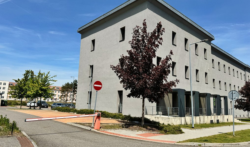 Pronájem restaurace 362 m², Písek – náhled fotky 37