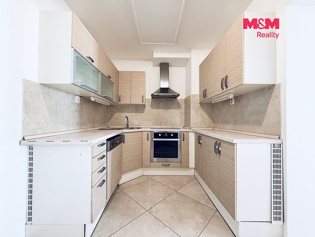 Pronájem bytu 2+kk 68 m² – fotografie 4